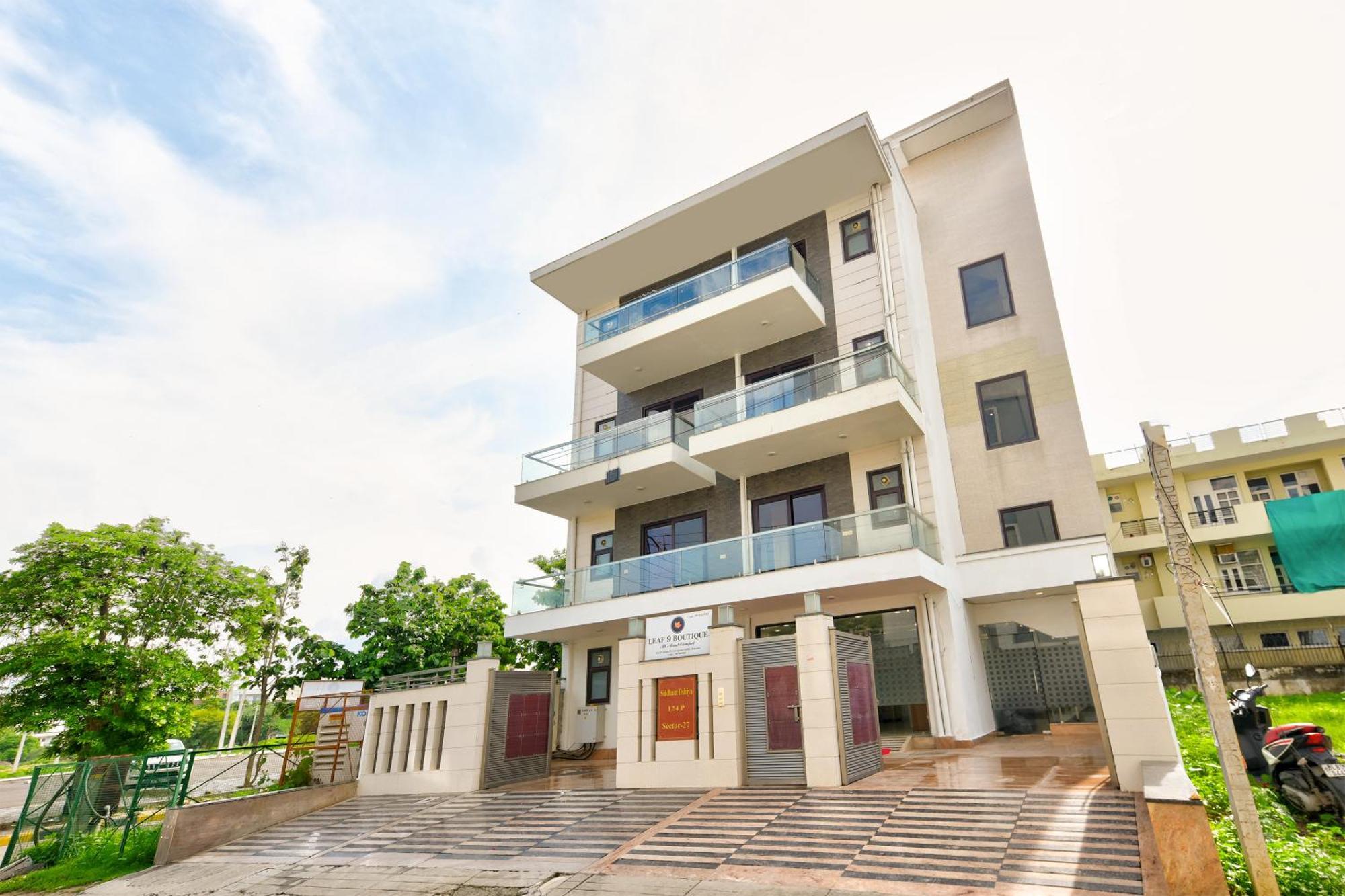Hotel Leaf 9 Boutique, Near Golf Course Road And Galleria Market Gurgaon Exterior foto