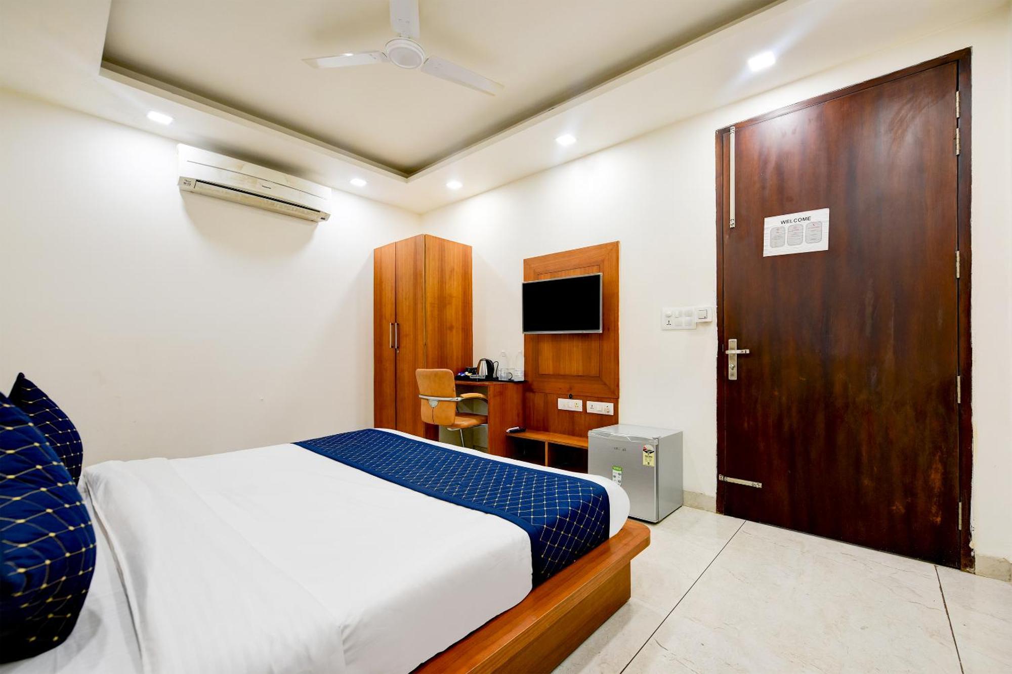 Hotel Leaf 9 Boutique, Near Golf Course Road And Galleria Market Gurgaon Exterior foto