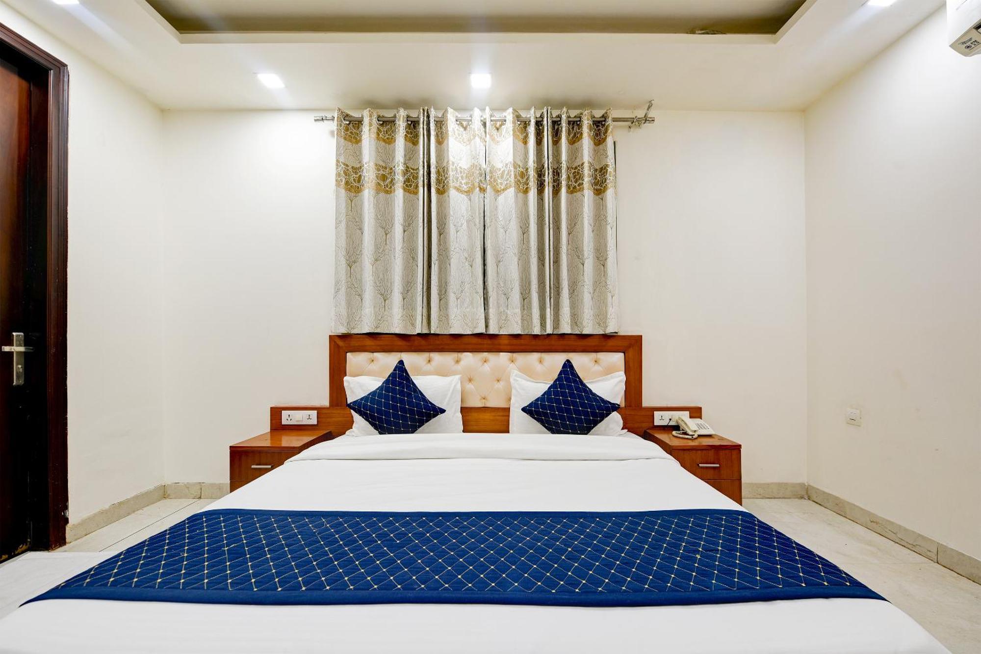 Hotel Leaf 9 Boutique, Near Golf Course Road And Galleria Market Gurgaon Exterior foto